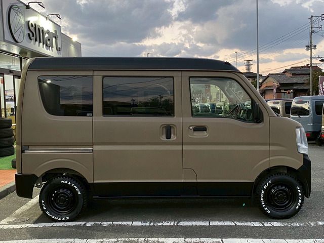 NISSAN NV100 CLIPPER 2017 Image 31