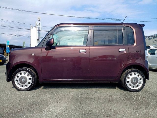 DAIHATSU MOVE CONTE 2015 Image 31