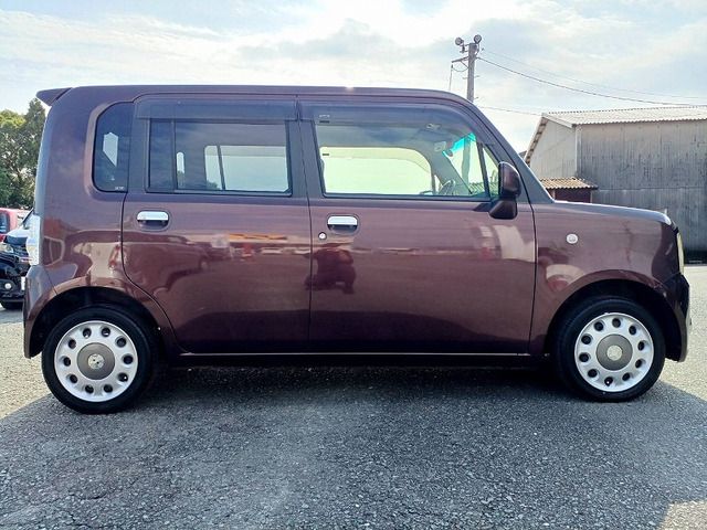 DAIHATSU MOVE CONTE 2015 Image 31