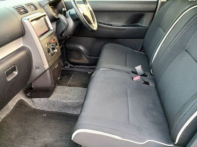 DAIHATSU MOVE CONTE 2015 Image 31