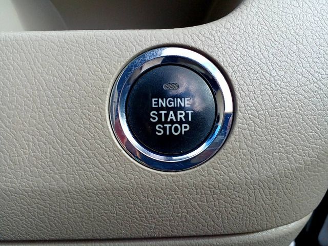 TOYOTA NOAH 2008 Image 31