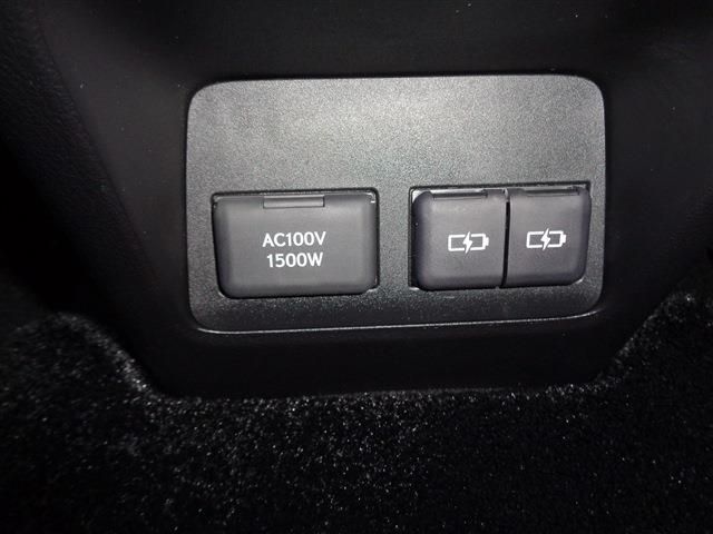 TOYOTA LEXUS NX450H+ AWD 2023 Image 31