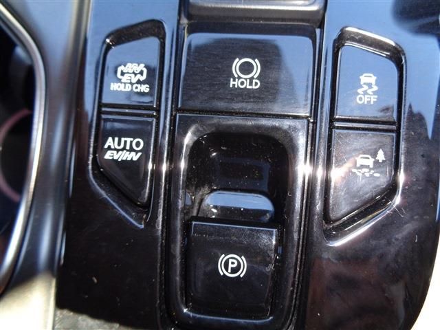 TOYOTA LEXUS NX450H+ AWD 2023 Image 31