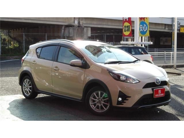 TOYOTA AQUA 2017 Image 31