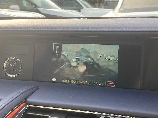 TOYOTA LEXUS LC500H 2017 Image 31