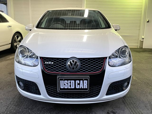 VOLKSWAGEN GOLF 2005 Image 31