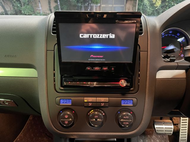 VOLKSWAGEN GOLF 2005 Image 31