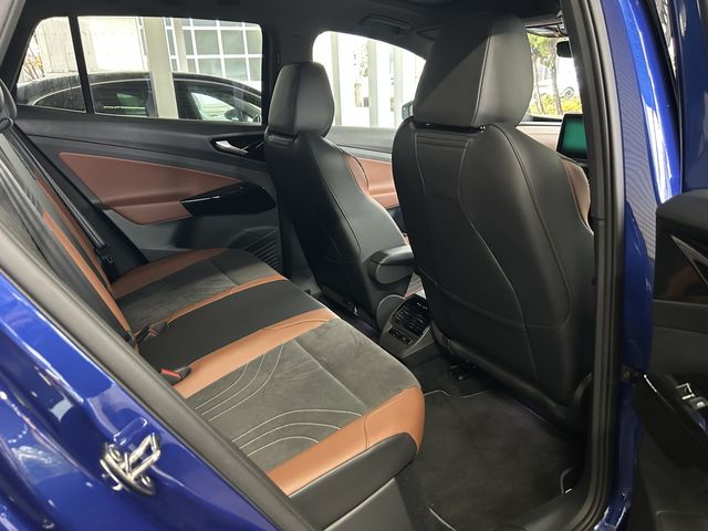 VOLKSWAGEN ID.4 2022 Image 31