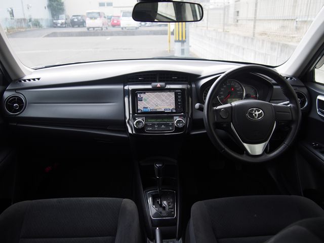 TOYOTA COROLLA AXIO 2017 Image 31