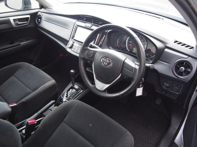 TOYOTA COROLLA AXIO 2017 Image 31