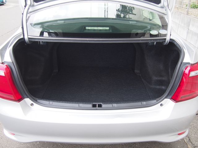 TOYOTA COROLLA AXIO 2017 Image 31