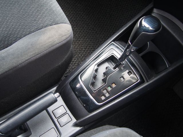 TOYOTA COROLLA AXIO 2017 Image 31