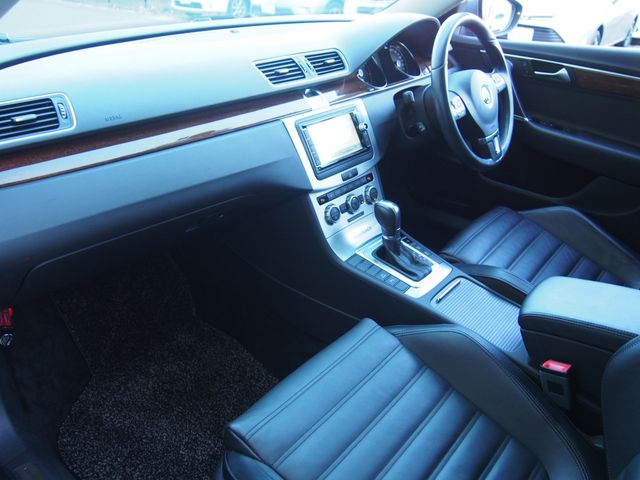 VOLKSWAGEN PASSAT AL 2014 Image 31