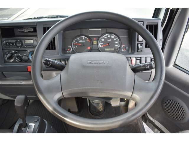 ISUZU ELF 2015 Image 31