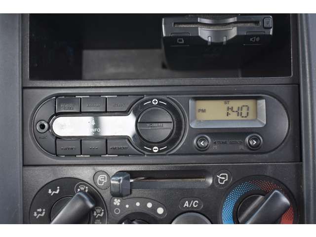 ISUZU ELF 2015 Image 31