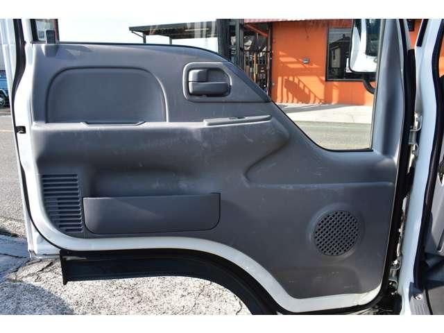 ISUZU ELF 2015 Image 31