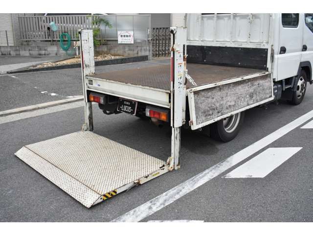 MITSUBISHI CANTER 2017 Image 31