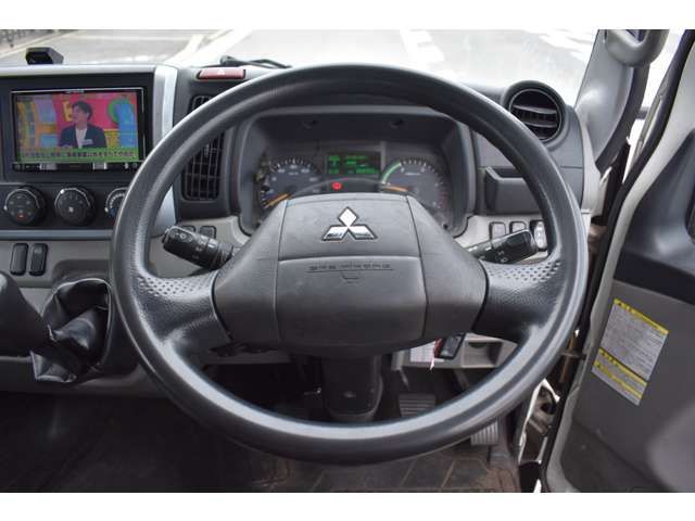 MITSUBISHI CANTER 2017 Image 31