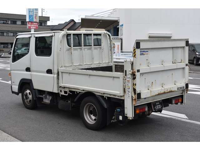 MITSUBISHI CANTER 2017 Image 31