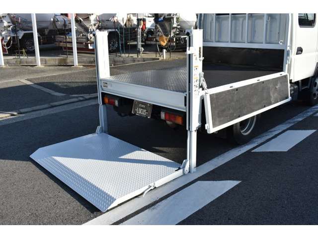 MITSUBISHI CANTER 2017 Image 31