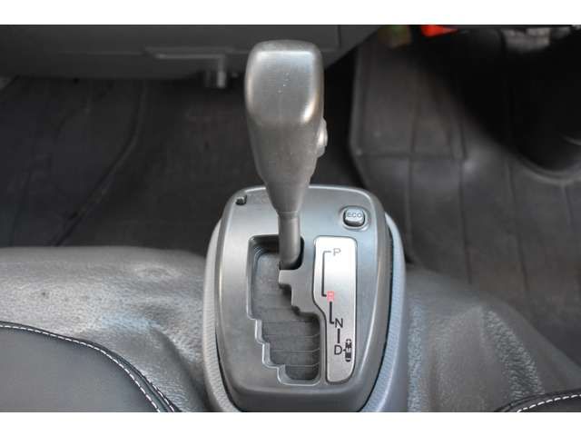 ISUZU ELF 2014 Image 31