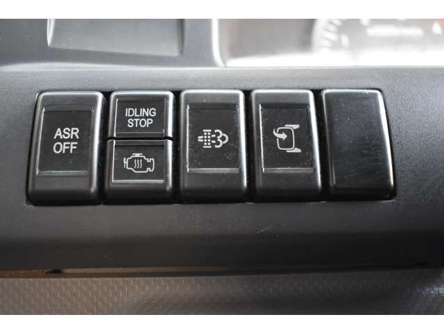 ISUZU ELF 2014 Image 31