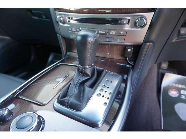 NISSAN FUGA HYBRID 2016 Image 31