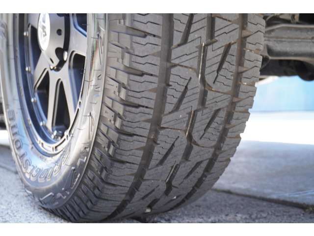 TOYOTA TANDORA 4WD 0 Image 31