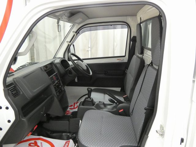 SUZUKI CARRY TRUCK 4WD 2023 Image 31
