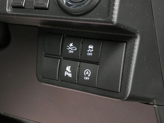 DAIHATSU TANTO CUSTOM 4WD 2025 Image 31