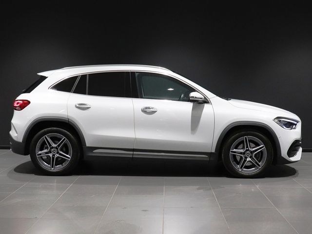 MERCEDES BENZ GLA CL 2022 Image 31