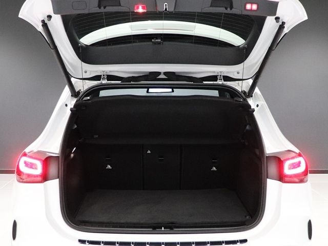 MERCEDES BENZ GLA CL 2022 Image 31