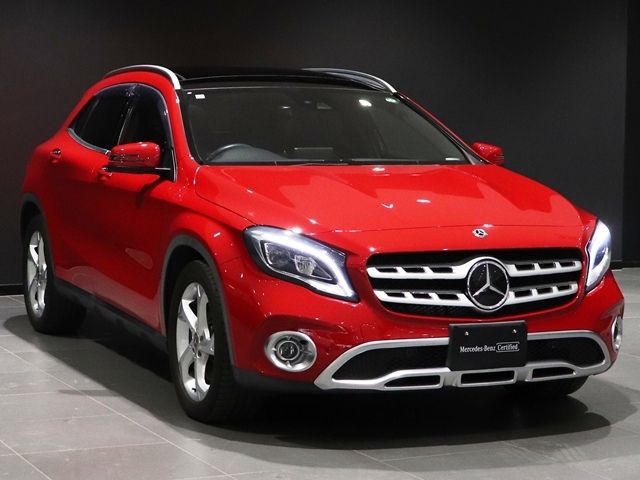 MERCEDES BENZ GLA CL 2018 Image 31