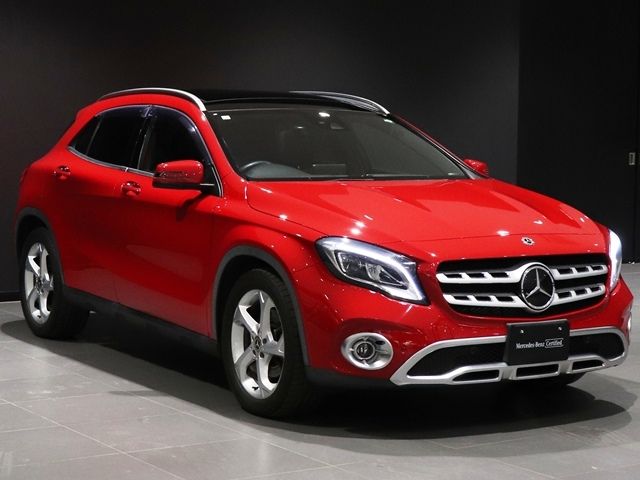 MERCEDES BENZ GLA CL 2018 Image 31