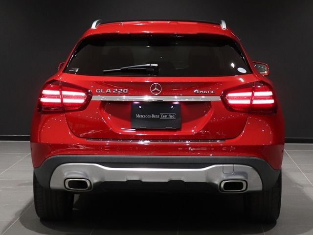 MERCEDES BENZ GLA CL 2018 Image 31