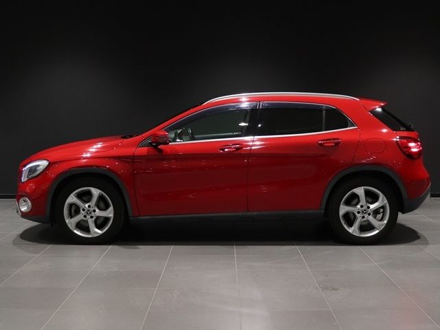 MERCEDES BENZ GLA CL 2018 Image 31