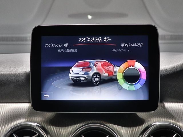 MERCEDES BENZ GLA CL 2018 Image 31