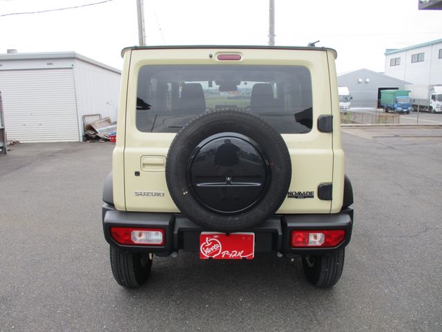 SUZUKI JIMNY NOMADE 2025 Image 31
