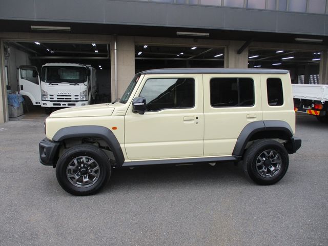 SUZUKI JIMNY NOMADE 2025 Image 31