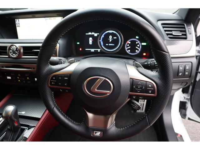 TOYOTA LEXUS GS450H 2019 Image 31