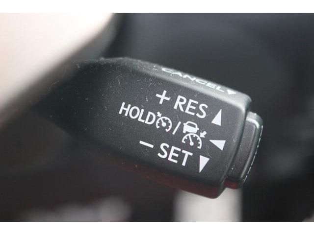 TOYOTA LEXUS IS300 2017 Image 31