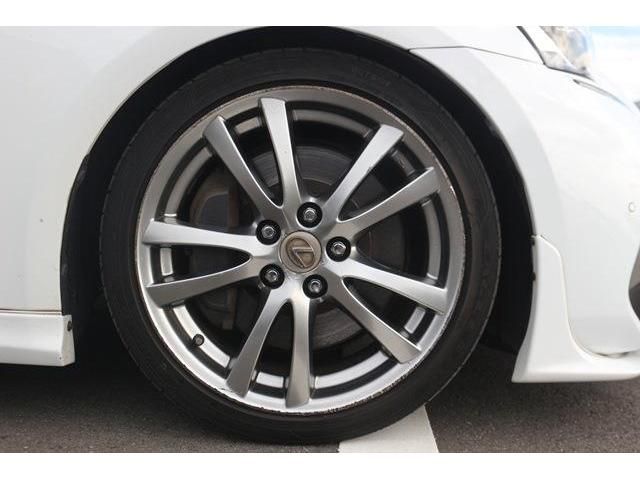 TOYOTA LEXUS IS300 2017 Image 31