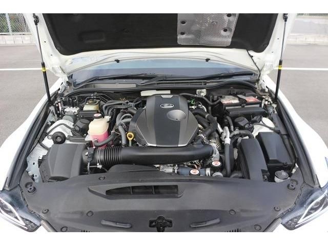 TOYOTA LEXUS IS300 2017 Image 31