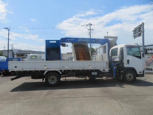 ISUZU FORWARD 2012 Image 31