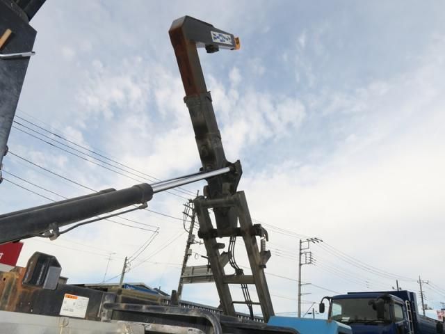 ISUZU FORWARD 2017 Image 31