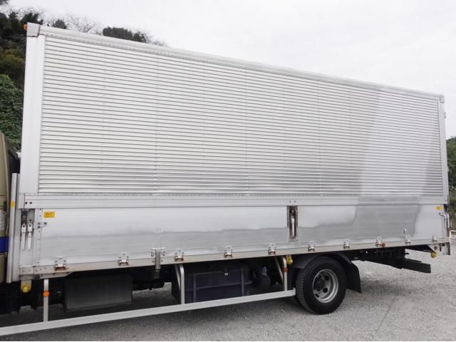 MITSUBISHI FUSOU FIGHTER 2017 Image 31