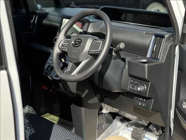 DAIHATSU TANTO 2025 Image 31