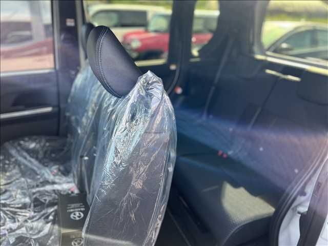 DAIHATSU TANTO 2025 Image 31