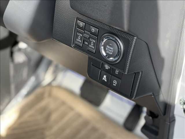 DAIHATSU TANTO 2025 Image 31