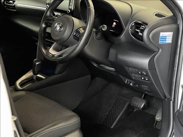 TOYOTA YARIS CROSS HYBRID 2023 Image 31